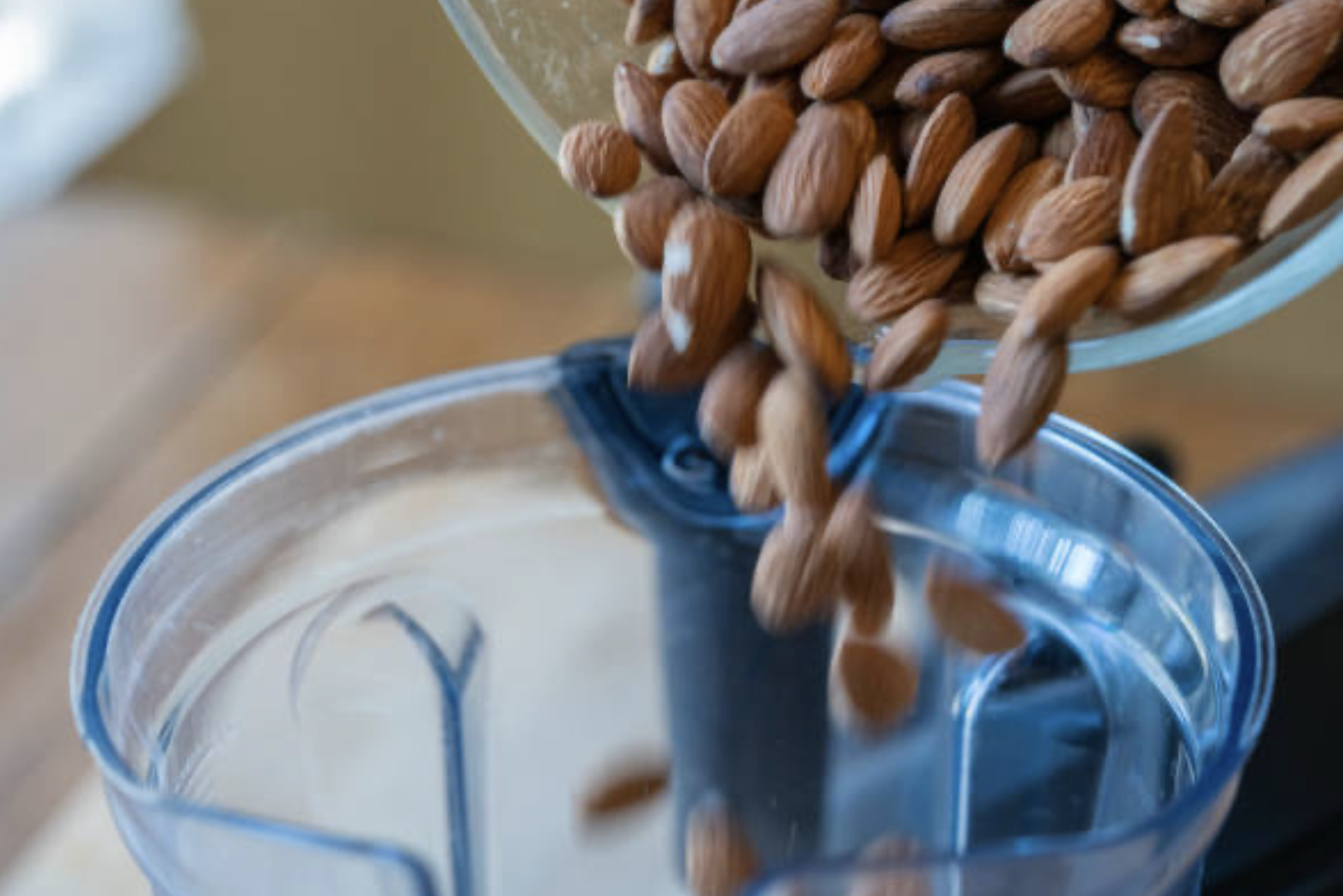 アーモンドミルクとは？